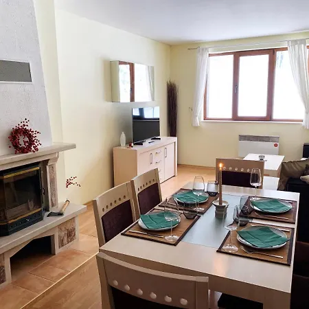 Апартамент Area 202 Apt, The Castle 1,