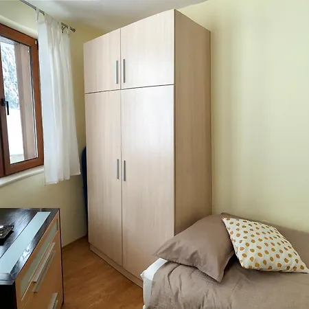 Appartement Area 202 Apt, The Castle 1, *