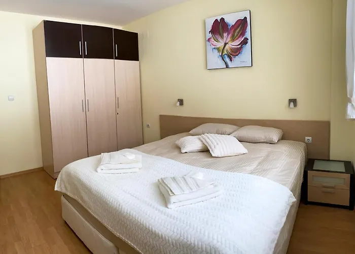 Lägenhet Area 202 Apt, The Castle 1, *