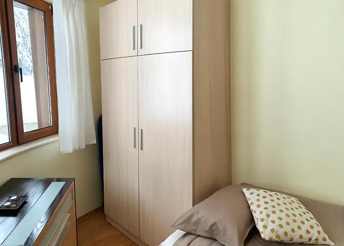 Appartement Area 202 Apt, The Castle 1, *