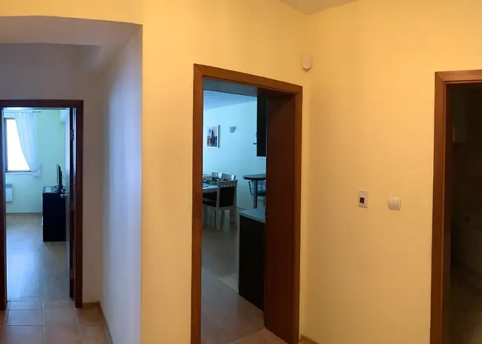 Area 202 Apt, The Castle 1, Pamporovo